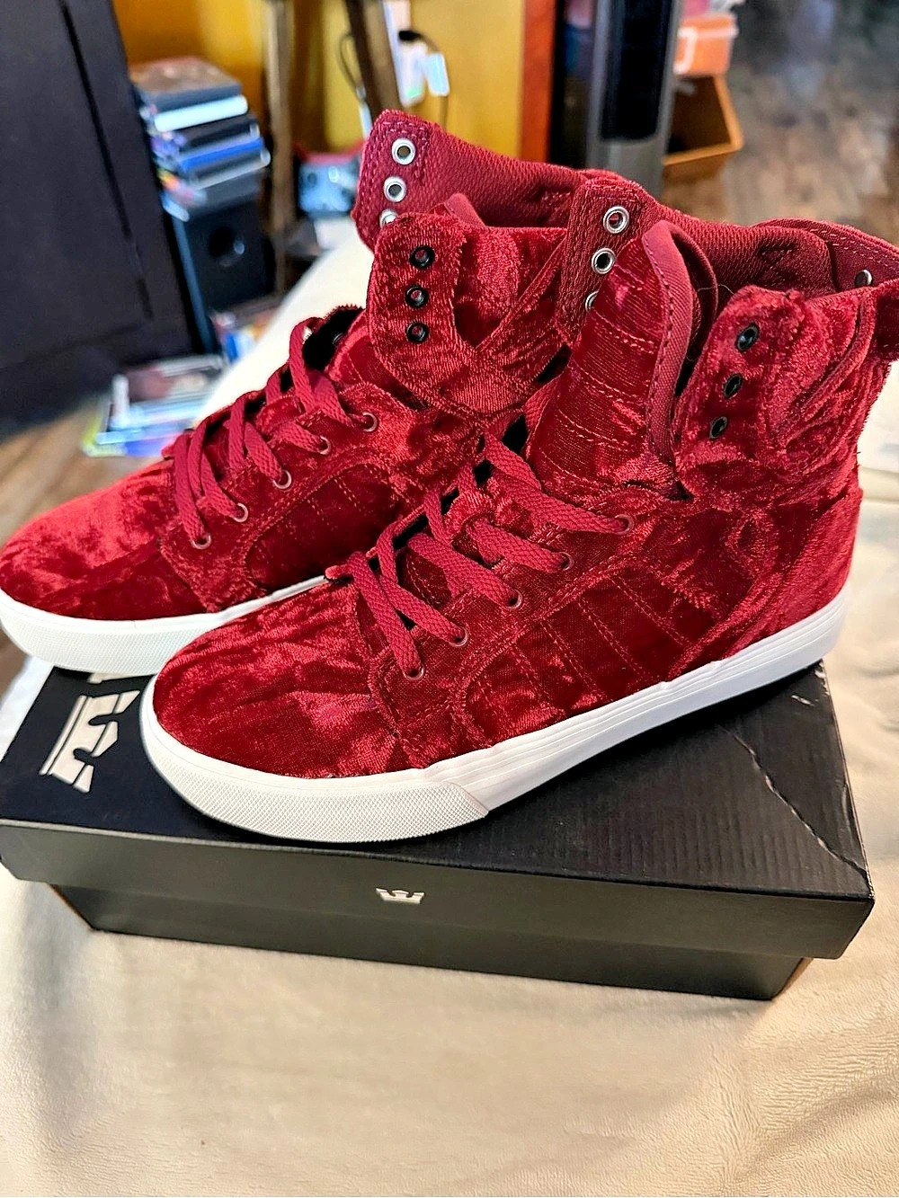 Supra Skytop Dark Ruby High-Top Sneakers Red Boys US 5.5 women 7 streetwear,urba